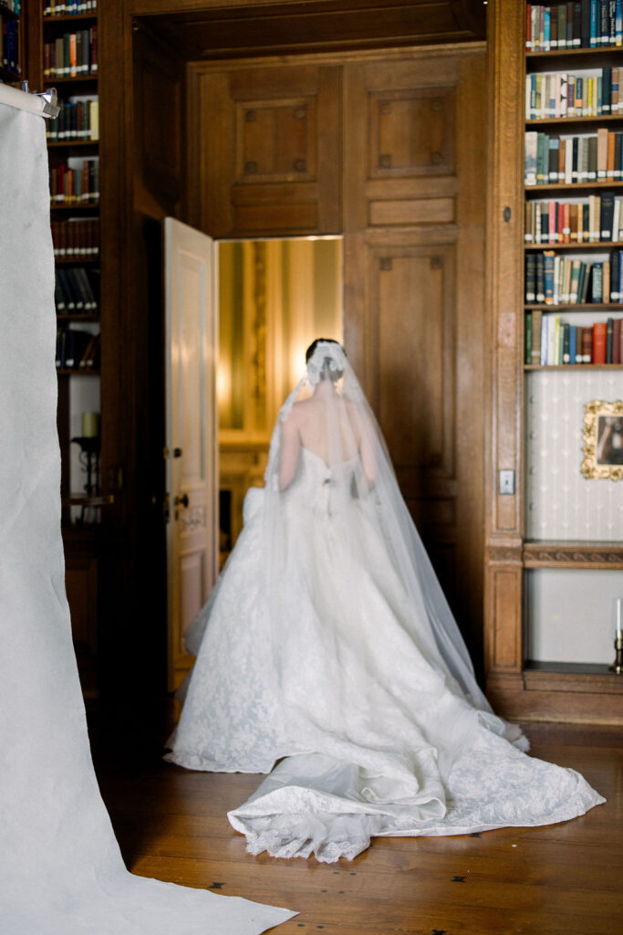 Aldrich Mansion Wedding | Newport RI Wedding Photographer Brianna Graca Weddings | Fine Art Editorial Imagery at Coastal Mansion Wedding Venues