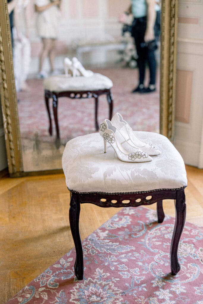 Aldrich Mansion Wedding | Newport RI Wedding Photographer Brianna Graca Weddings | Fine Art Editorial Imagery at Coastal Mansion Wedding Venues