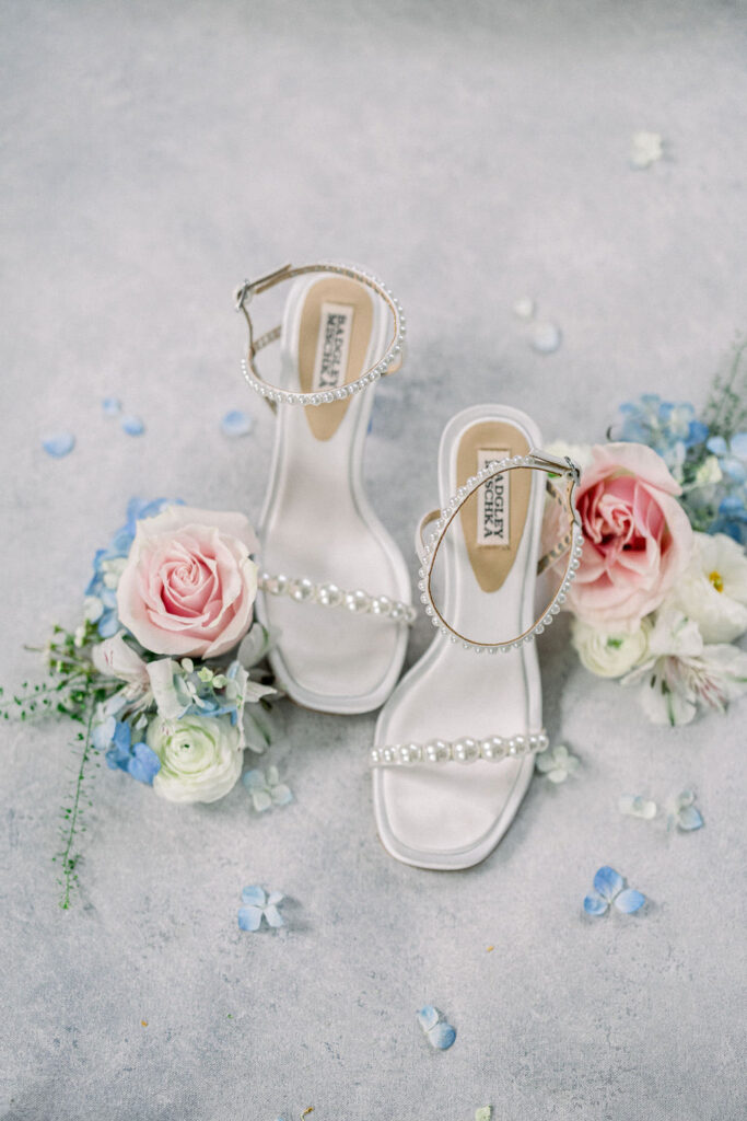 Glen Manor House Wedding | Newport RI Wedding Photographer Brianna Graca Weddings | Fine Art Editorial Imagery at Coastal Mansion Wedding Venues