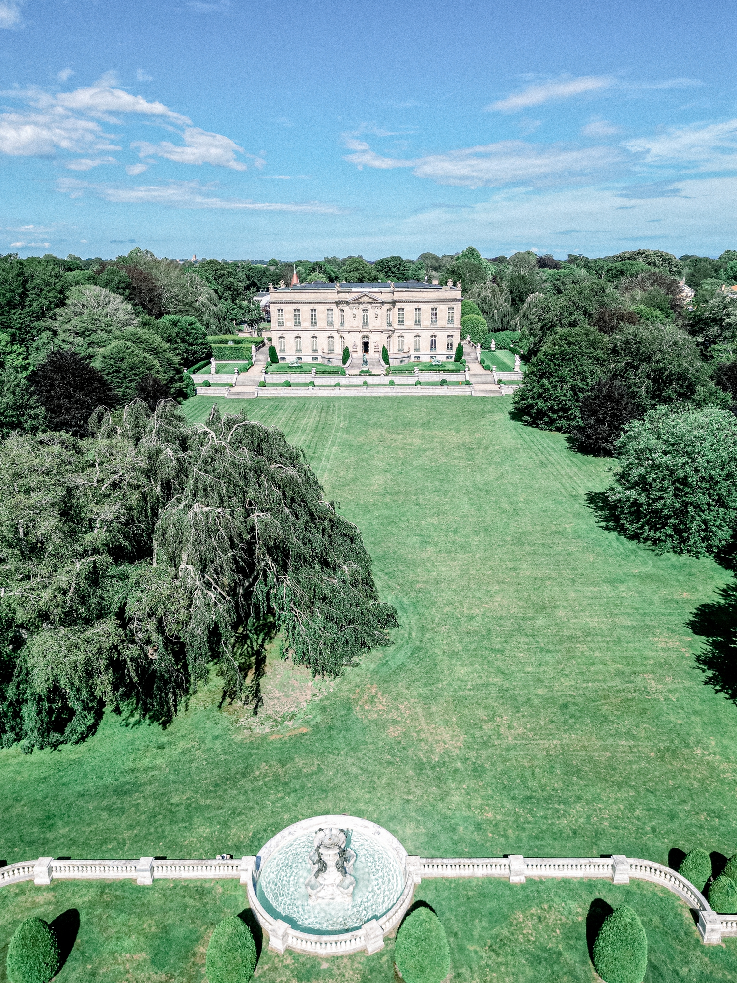 Drone photograph of Elms Mansion wedding in Newport RI