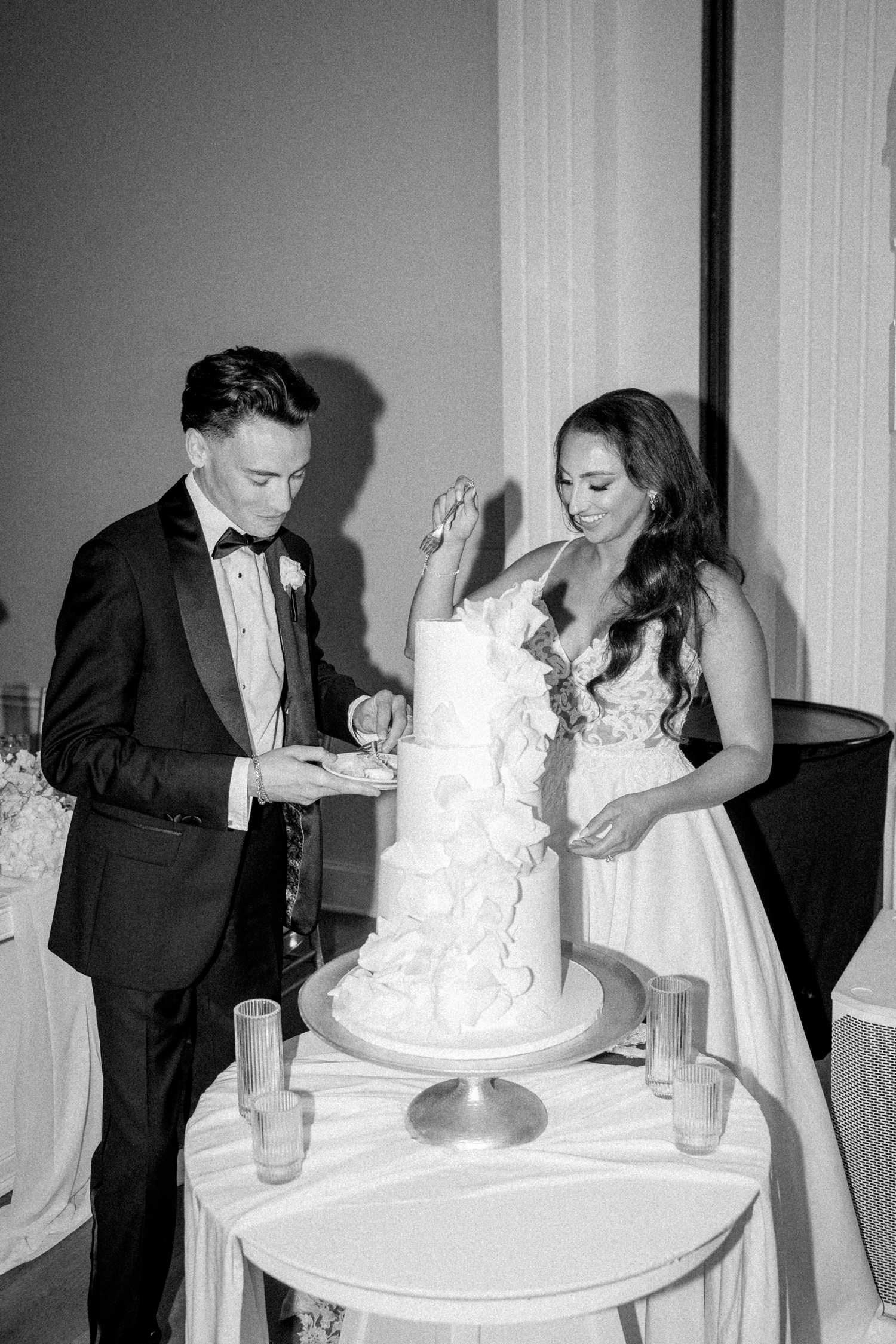 A coastal black tie celebration unfolds at a Newport Harbor Island Resort Wedding.