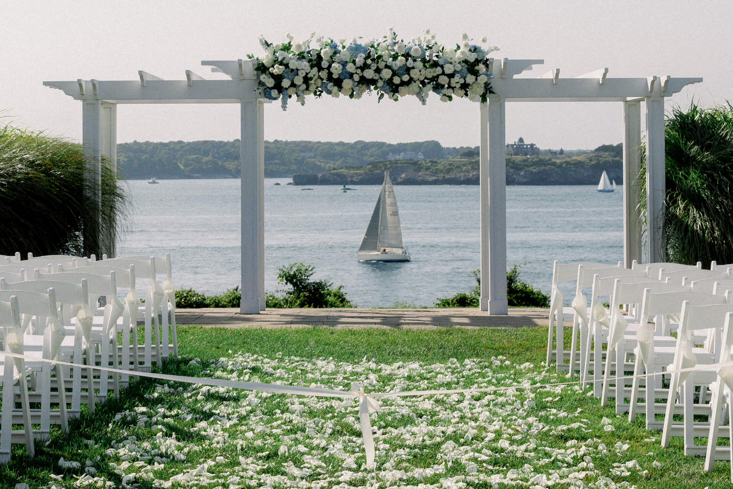 OceanCliff Wedding Venue New England Wedding Photographer Brianna Graca Weddings