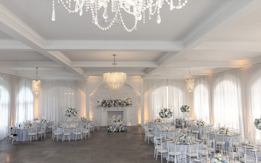 water salon ceremony at belle mer